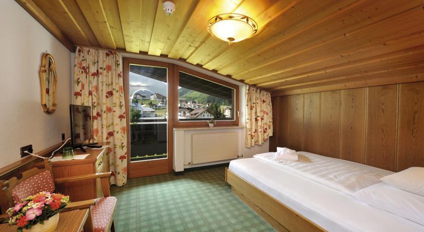 Alpenhotel Tirol 갈투르 객실 사진